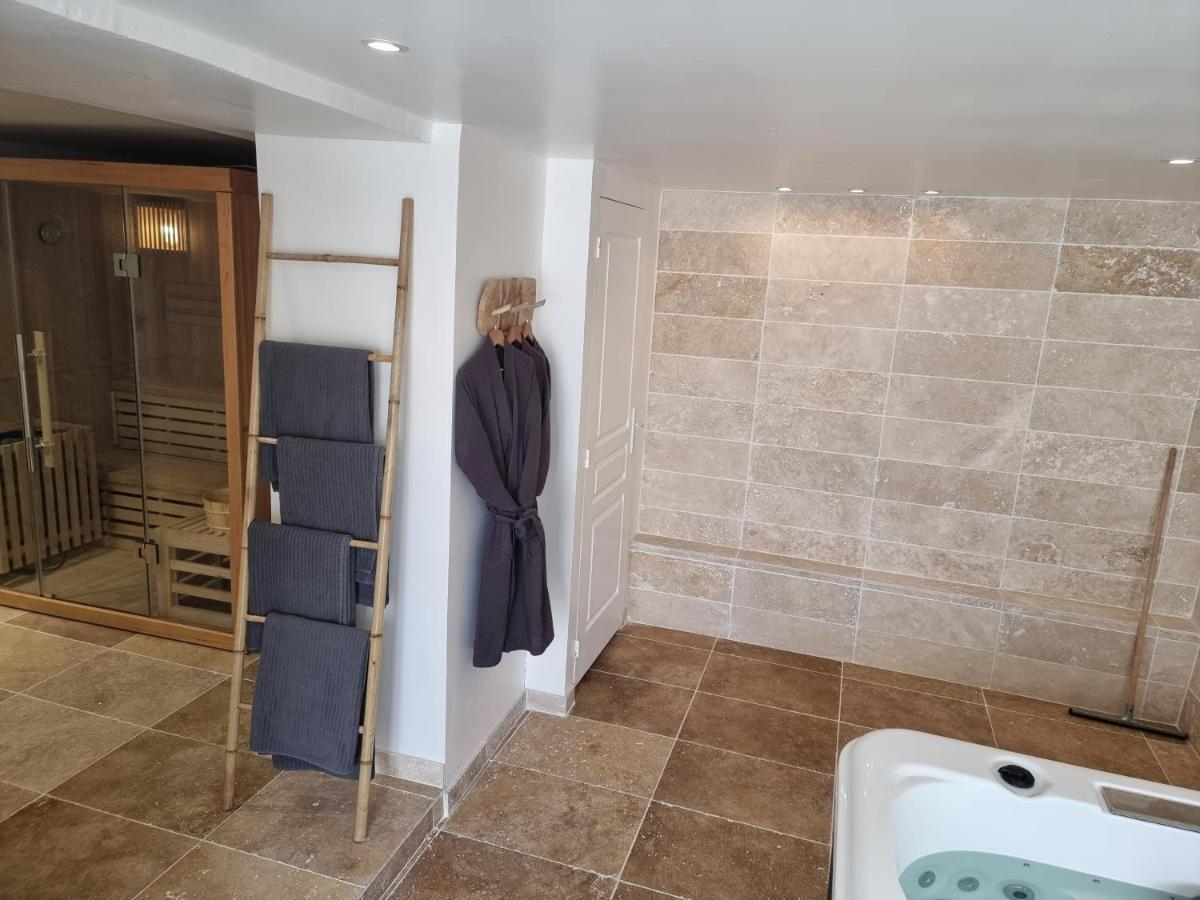 Nalan Orrygeois, Spa, Sauna, Proche Asterix エクステリア 写真